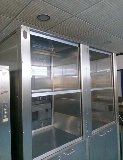 電動(dòng)升降傳遞窗和普通傳遞窗是設(shè)置在不同級(jí)加緊的潔凈區(qū)及潔凈區(qū)與非潔凈區(qū)之間的隔墻上 電動(dòng)升降傳遞窗和普通傳遞窗是設(shè)置在不同級(jí)加緊的潔凈區(qū)及潔凈區(qū)與非潔凈區(qū)之間的隔墻上